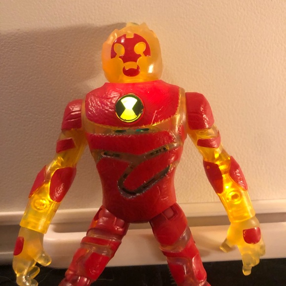 Ben 10 Heatblast Figure 6" Playmates 2017 Cartoon Network Lights Up Talk CN Toy - Picture 6 of 11